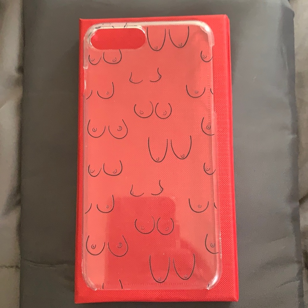 iPhone 7plus boob phone case